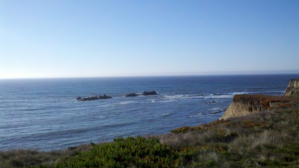 A view of the Pacific Ocean from a bluff on the California coast near Half Moon Bay.